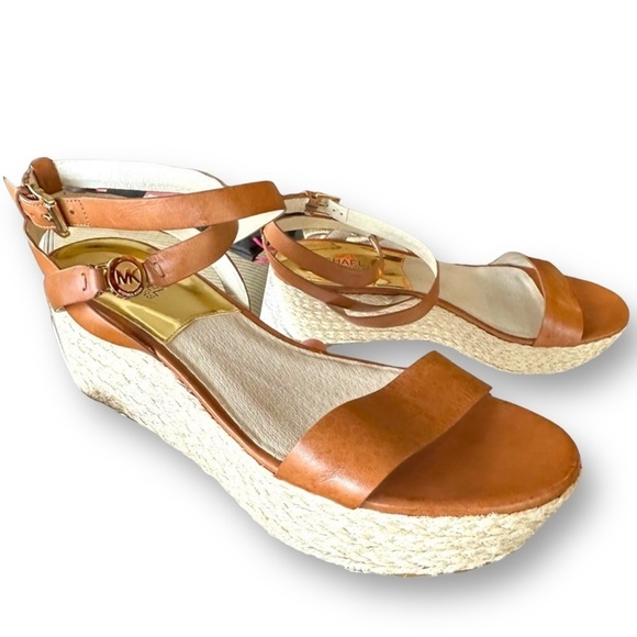 Michael Kors Slingback Sandal - Picture 1 of 8